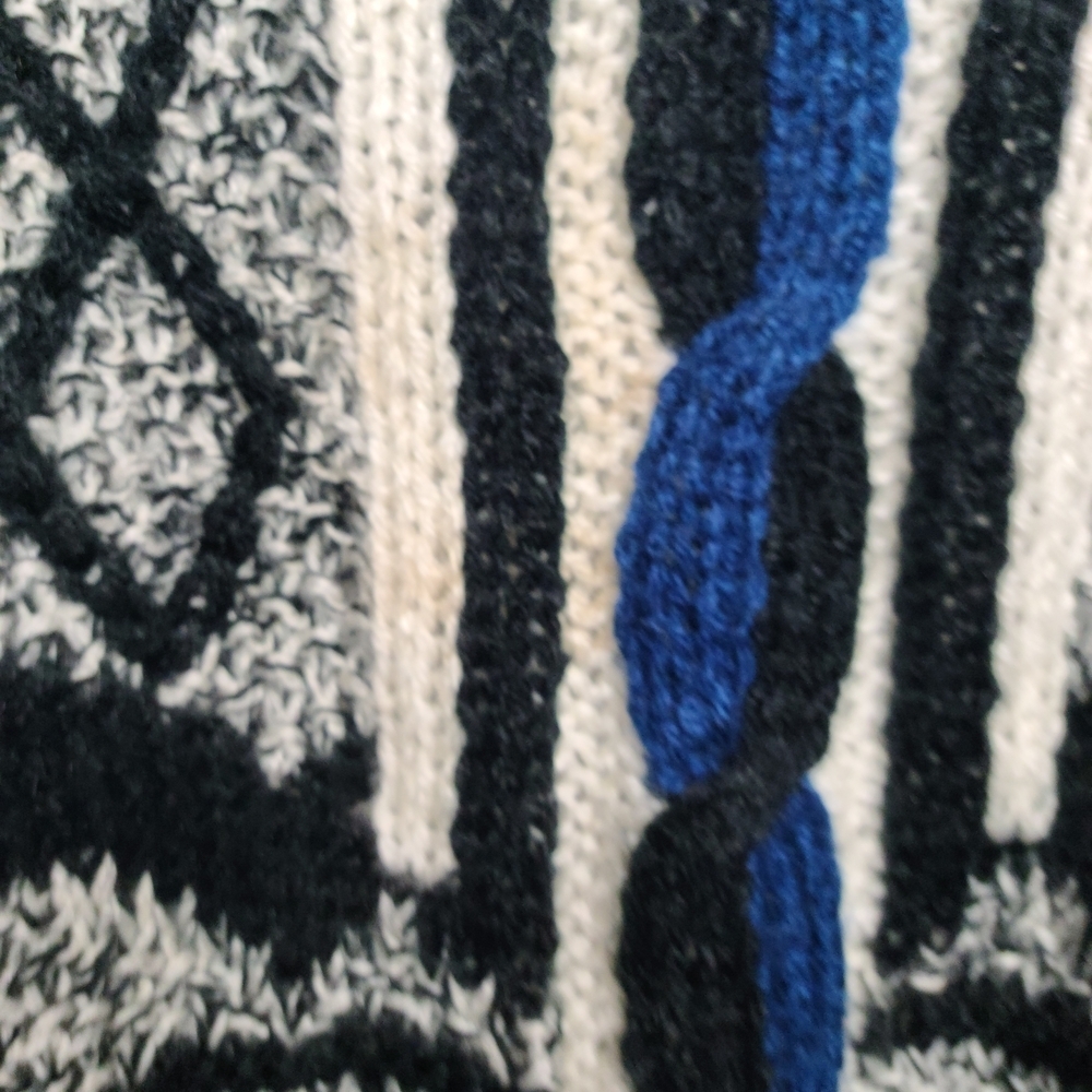 vintage 80s or 90s geometric knit sweater with cable and abstract patterns - Picture 3 of 7